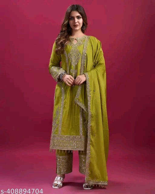 Women dupatta set