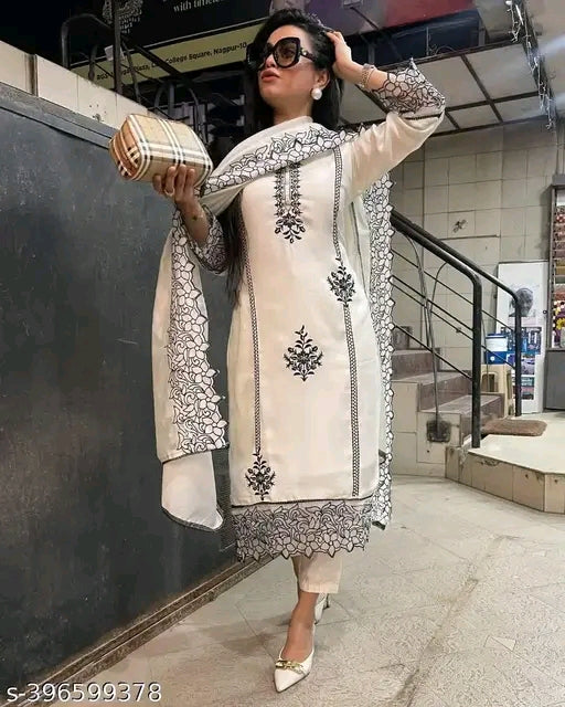 Women Kurta Sets