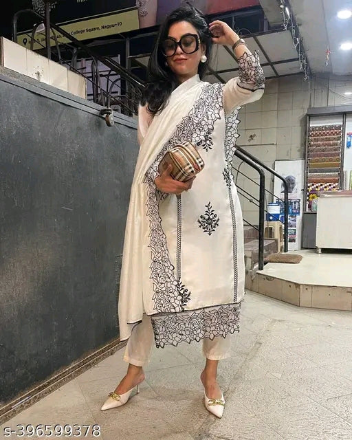 Women Kurta Sets