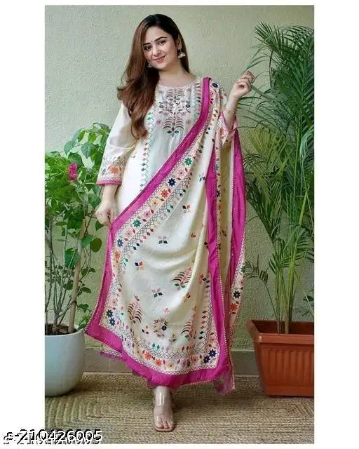 Trendy Alluring Women Dupatta Sets